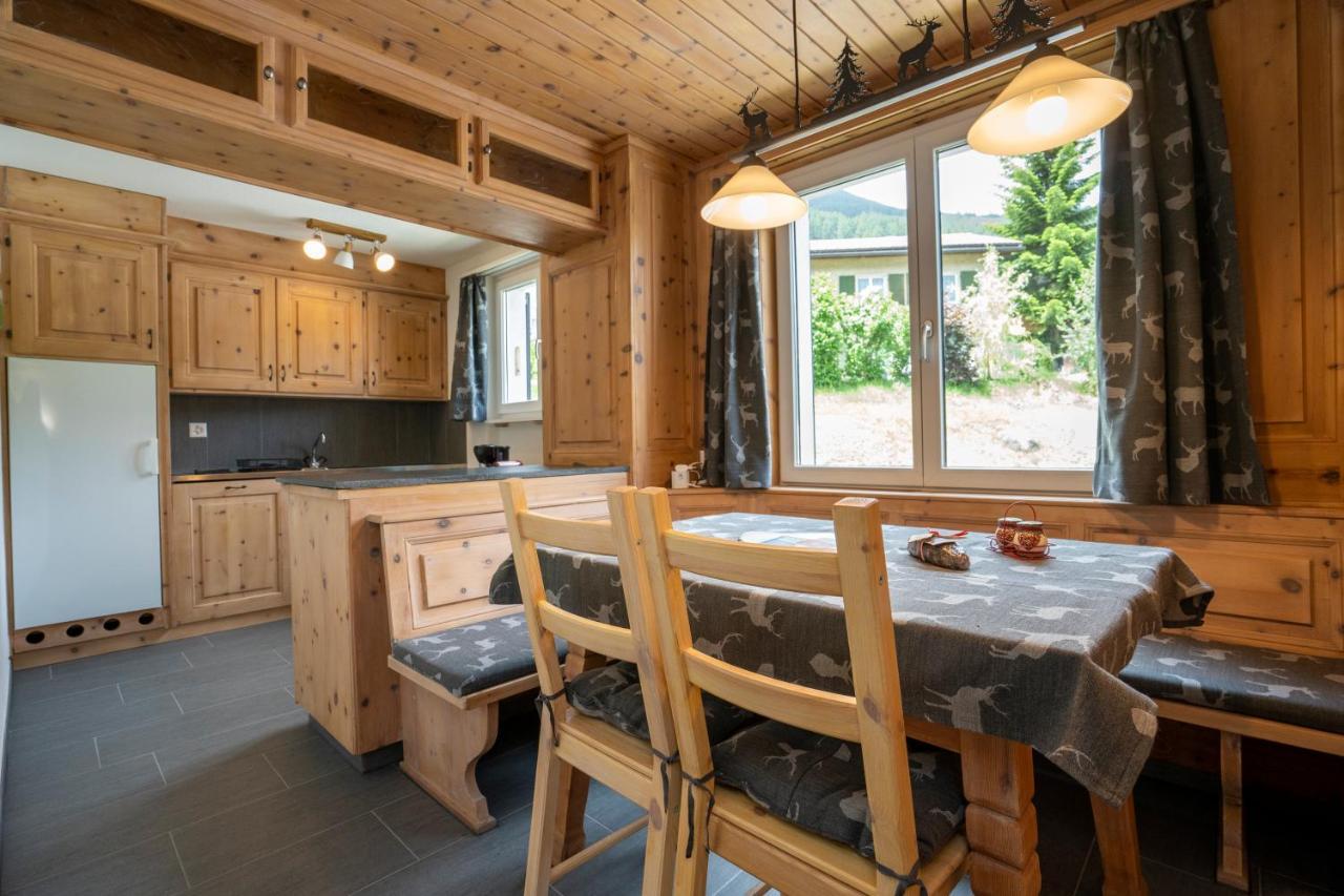 Aaa Chalet Allegra Rojo With Mountain View Scuol Exterior photo